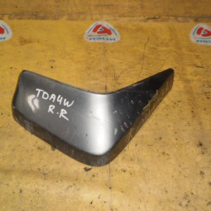 Брызговик SUZUKI Escudo TD54W зад, прав
