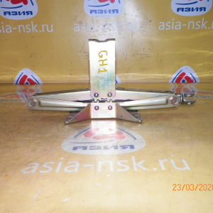 Домкрат Honda HR-V/CR-V GH1/GH2/GH3/GH4/RD1/RD2 89310-S10-003 800 кг.