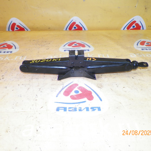 Домкрат Suzuki