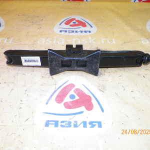 Домкрат Suzuki