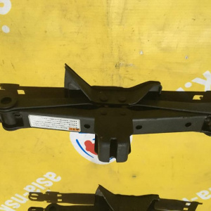 Домкрат Suzuki