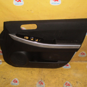 Обшивка двери Mazda CX-7 ER3P перед, прав