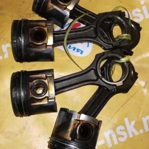 Поршень с шатуном Mazda RF-TE SKF2 COMMON RAIL