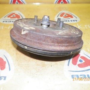 Ступица Toyota ZZE136/ZZE132 Voltz/Matrix зад, лев 2WD ABS.Барабанные тормоза.5 шпилек.В сборе с барабаном и колодками. 42450-01010.42431-01030