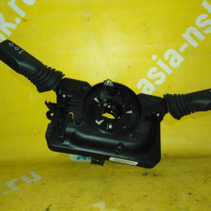 Блок подрулевых переключателей Opel Astra H A04 XF 13198909 (дефект, обрезаны 2 фишки на airbag)