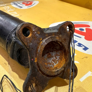 Кардан TOYOTA/Lexus ACU15/MCU15/SXU15 Harrier#RX300 1MZFE/2AZFE/5SFE 4WD ДЕФЕКТ ПЫЛЬНИКА  PB90 37100-48010