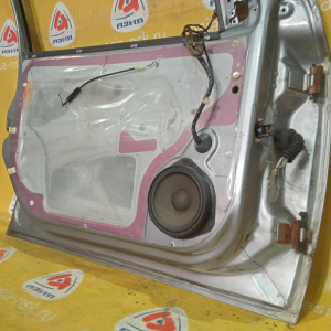 Дверь боковая Opel Astra H A04/L48/L35/L70 '2004-2015 перед, лев в сборе, с молдингом (царапины, тычки)