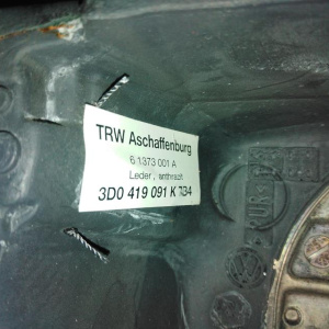 Подушка безопасности Volkswagen Touareg 7LA/7L6 '2002-2010 вод.мультируль с рулём 3D0419091K  (с зарядом)