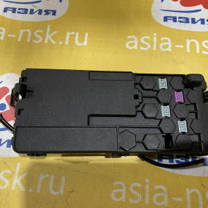 Блок предохранителей Mercedes E-Class W211/W219 задний в багажнике