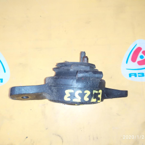 Подушка двигателя Subaru EJ251/EJ253/EJ205/EJ255/EE20Z Legacy/Forester SH5 перед, прав