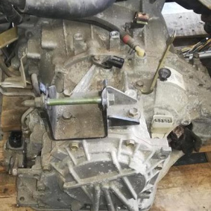 АКПП TOYOTA 2NZ U441E 2WD подушка верхнее крепление NZE120