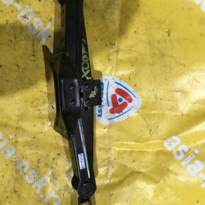 Домкрат Mazda/Mitsubishi Bongo#Delica SK82V/SK22V/SS88V/SKF2 S47P37790. 1300кг.