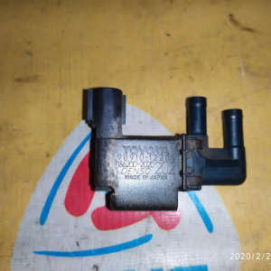 Клапан вакуумный Toyota 90910-12205 Corolla ZZE110 4ZZ