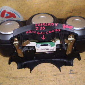 Панель приборов Nissan Fairlady Z Z33 дефект K20061-CD420
