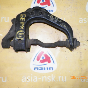 Рычаг Toyota LH110/LH113/LH115/LH123/LH125/LH140/RZH112/RZH124/LH80/YH81 Regius Ace/Dyna/Hiace перед, лев в 2WD