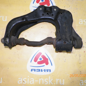 Рычаг Toyota LH110/LH113/LH115/LH123/LH125/LH140/RZH112/RZH124/LH80/YH81 Regius Ace/Dyna/Hiace перед, лев в 2WD