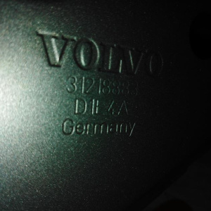 Крыло Volvo S60/V60 FS/FW '2010-2013 перед, прав (дефект, царапины) 31218883 31352074