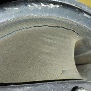 Подушка двигателя Honda D15B/D17A Civic ES1/EU1/ES3/EU3 2WD CVT + кронштейн С ТРЕЩИНОЙ перед, прав 50805-S5A-992 + 50825-S5A-990