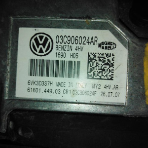 Блок управления двс Volkswagen Polo 9N1/9N3 BUD 1.4 6AT 03C906024AR