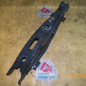 Рычаг Toyota/Lexus JZS160, JZS161, UZS160, UZS161, UZZ40 Aristo/Soarer#GS300/GS400/GS430/SC430 зад, прав н под стойку