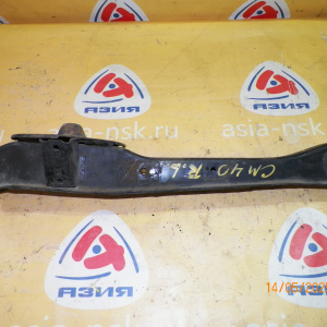 Рычаг Toyota CM30/KM30/KM31/YM30/YM31/CM40/CM41/YM40/YM41 Lite Ace/Town Ace зад, лев прод. под пружину