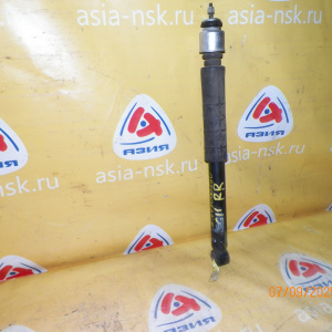 Амортизатор Nissan G11 Bluebird Sylphy R