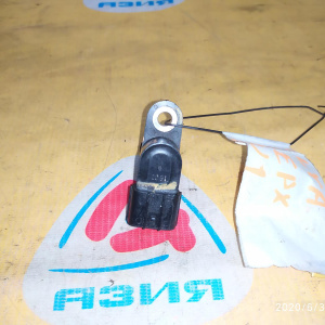 Датчик скорости Honda 28820-PCJ-014 Civic/Accord/CR-V/Odyssey/Stream EU1/ES1/CF4/RD5/RA6/RN3 D15B/F20B/K20A в F CVT 3 конт., передний верхний ( коротк