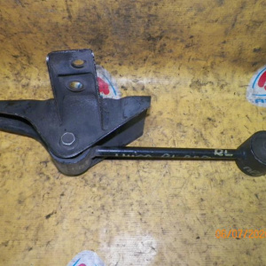 Тяга продольная TOYOTA LH100/LH107/LH154/KZH100/KZH106/KZH110/KZH116/KZH120/KZH126/RZH112/TRH112 зад, лев в С креплением.