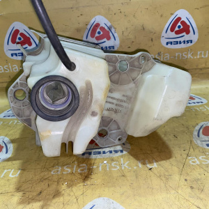 Бачок омывателя Volvo S60 RS/TS/SW/SZ под 1 насос, с датчиком 9484282 30655661