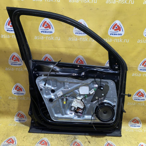 Дверь боковая Volkswagen Tiguan 5N1 '2010 перед, лев LC9X в сборе, молдинг (царапины) 5N0831055B