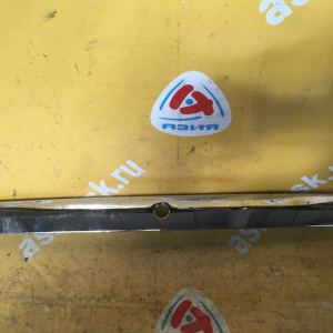 Накладка на багажник Toyota Allion NZT240 дефект 76801-20280