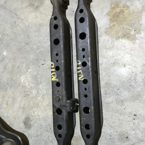Рычаг Nissan NT31/NJ10 X-Trail/Dualis/Qashqai R н 2WD/4WD поперечный (без эксцентрика)