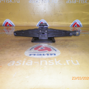 Домкрат Toyota Granvia/Hiace/Grand Hiace VCH10/KCH10/KCH12/KCH16/RCH11/RCH12/LXH12 09111-26100. 09111-26090. 1450 кг