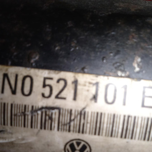 Кардан Volkswagen 5N1/5N2/8UG Tiguan 2.0L TSI (порван пыльник, трещины на подвесном)