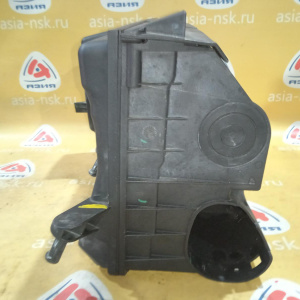 Корпус воздушного фильтра Ford Kuga CBV HYDC 2.5 Turbo 200 л.с. Duratec I5