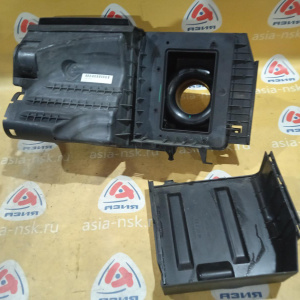 Корпус воздушного фильтра Ford Kuga CBV HYDC 2.5 Turbo 200 л.с. Duratec I5