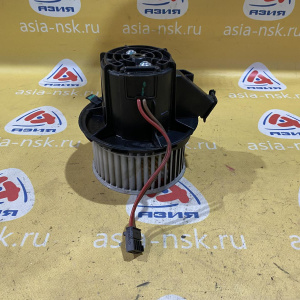 Моторчик печки Mercedes W204/W207/W212/W218 C-Class '2010 Правый руль A2128200808