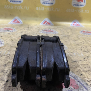 Колодки тормозные Mercedes V-Class W639 '2007 комплект под суппорта Brembo 2 поршня F A9064210400