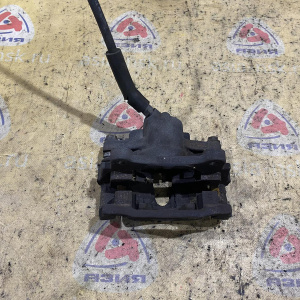 Суппорт Mercedes W639 Viano '2007 зад, прав Bosch, под диск 296x10 A6394200983