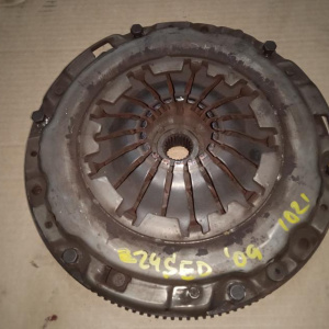 Маховик Chevrolet LD9/Z24SED Captiva C100 '2006-2010 2WD 5MT + корзина 92067365