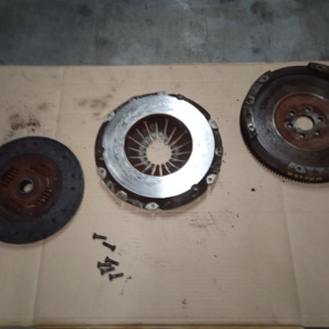 Маховик Chevrolet LD9/Z24SED Captiva C100 '2006-2010 2WD 5MT + корзина 92067365