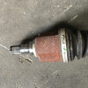 Привод Nissan ZE0 Leaf EM61 перед, лев ВН-25шл. Н-29шл. 39101-3NA0A