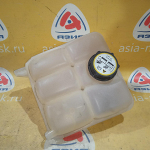 Бачок расширительный Ford Kuga CBV HYDC 2.5L AV416K218DA, 1739015 '2012