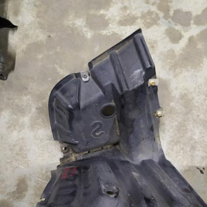 Подкрылок TOYOTA Alphard ANH10 перед, лев дефект 53876-58010(58020)