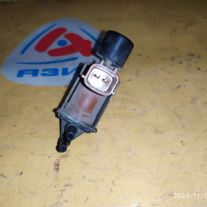 Клапан вакуумный Nissan AESA123- Patrol/Safari Y61 ZD30 коричневый ( эл. тнвд ) на заслонку