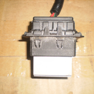 Реостат печки Nissan Leaf/Juke ZE0/F15 '2009-2017 Renault Megane/Scenic Peugeot 308 T1000034ZC