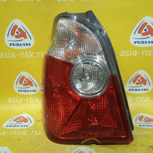 Стоп Hyundai Terracan HP/EF '2002 L белый (скол на стекле снизу) 92401-H10