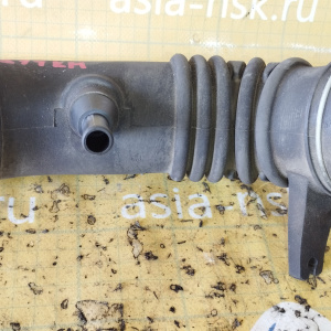 Гофра впускного коллектора Toyota 3S-FE Nadia SXN10 резиновая 17881-7A050/60