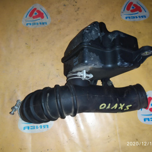 Гофра впускного коллектора Toyota 5S Camry SXV10 резиновая 17881-03150