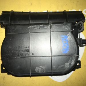 Бардачок(подстаканник) Toyota 55621-20020 Allion #ZT24# дефект